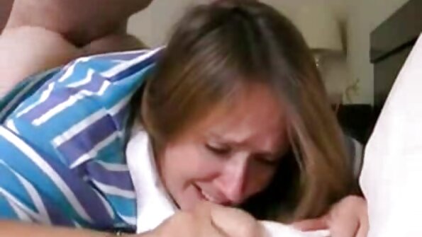 Blondinen sutter sexa sludinajumi sin klients pik meget godt.